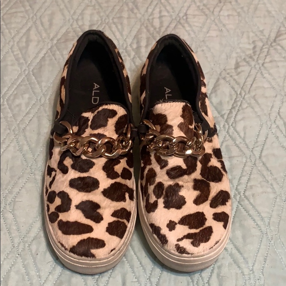 Leopard Faux Fur Sneakers // ALDO // US 7.5 EUR 38